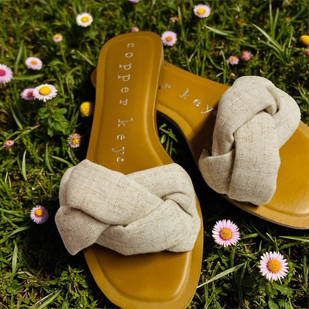 Copper Key Women's Cream Braided Slide Sandals
